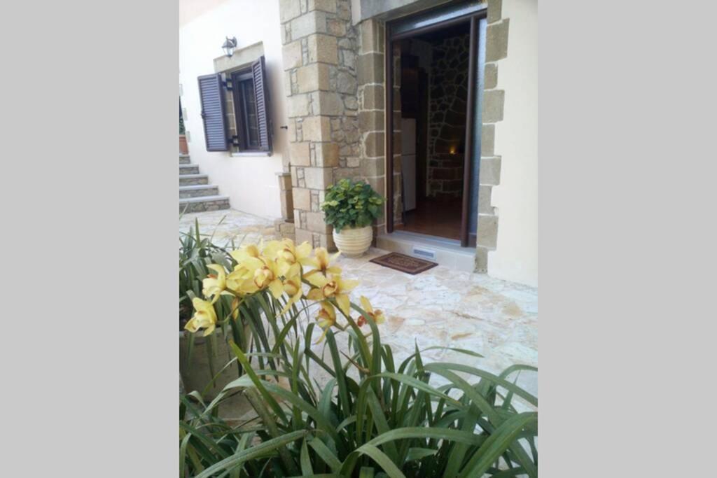 Georgia'S Village House Kalathenai Extérieur photo